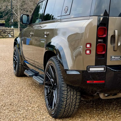 Defender 110 L663 Black Side Steps Position 3