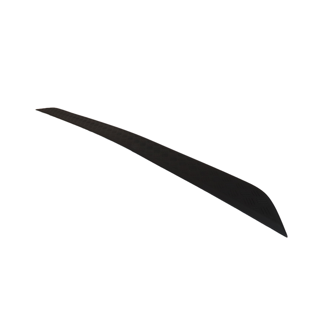 Defender L663 Chequer Plate Tailgate Scratchplate Position 4